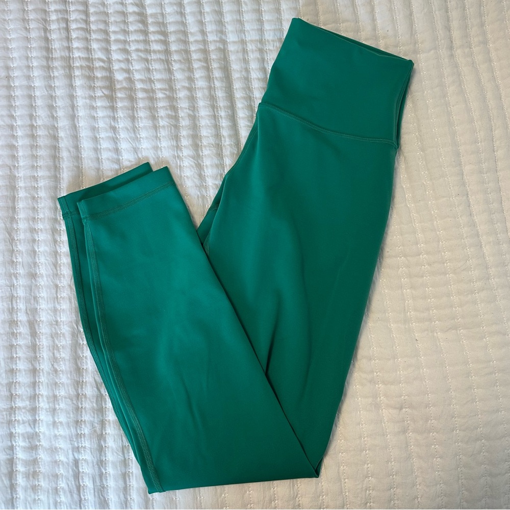 Lululemon Wunder Train High Rise Tight 25”